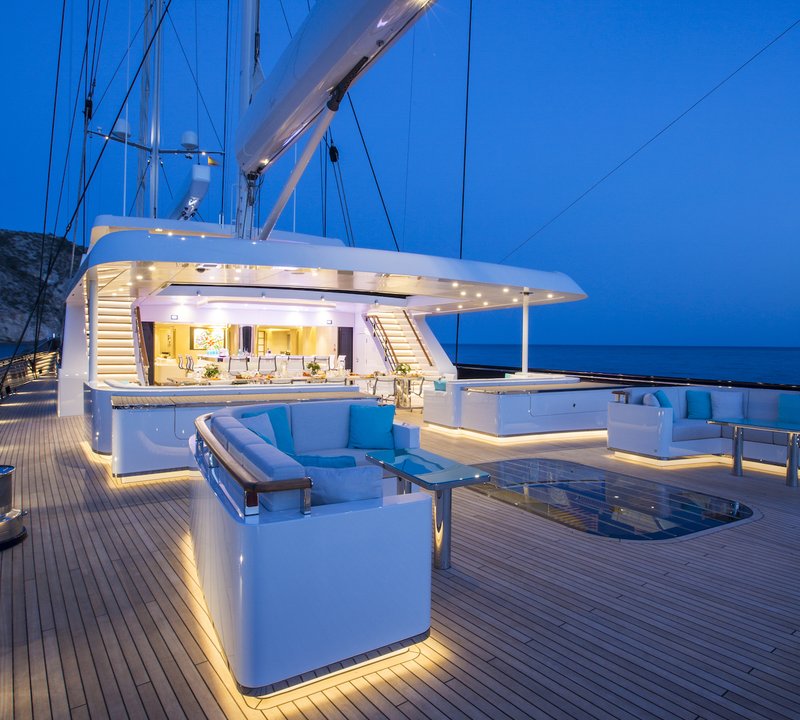 86m sailing yacht